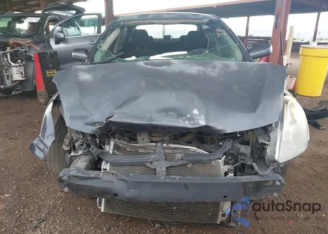 2010 Nissan Altima 2.5 S z USA, uszkodzony, nr VIN 1N4AL2APXAN537164